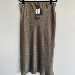 BoBeau Olive Skirt